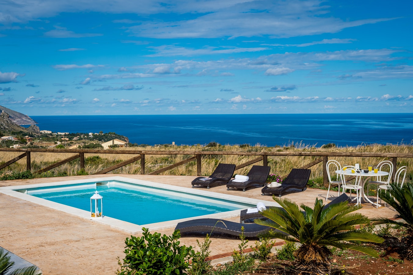 Villa Del Golfo - villa with pool and sea views 26 Italian Breaks