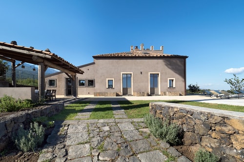Villa Etnea - Private villa with pool and jacuzzi 46 Italian Breaks
