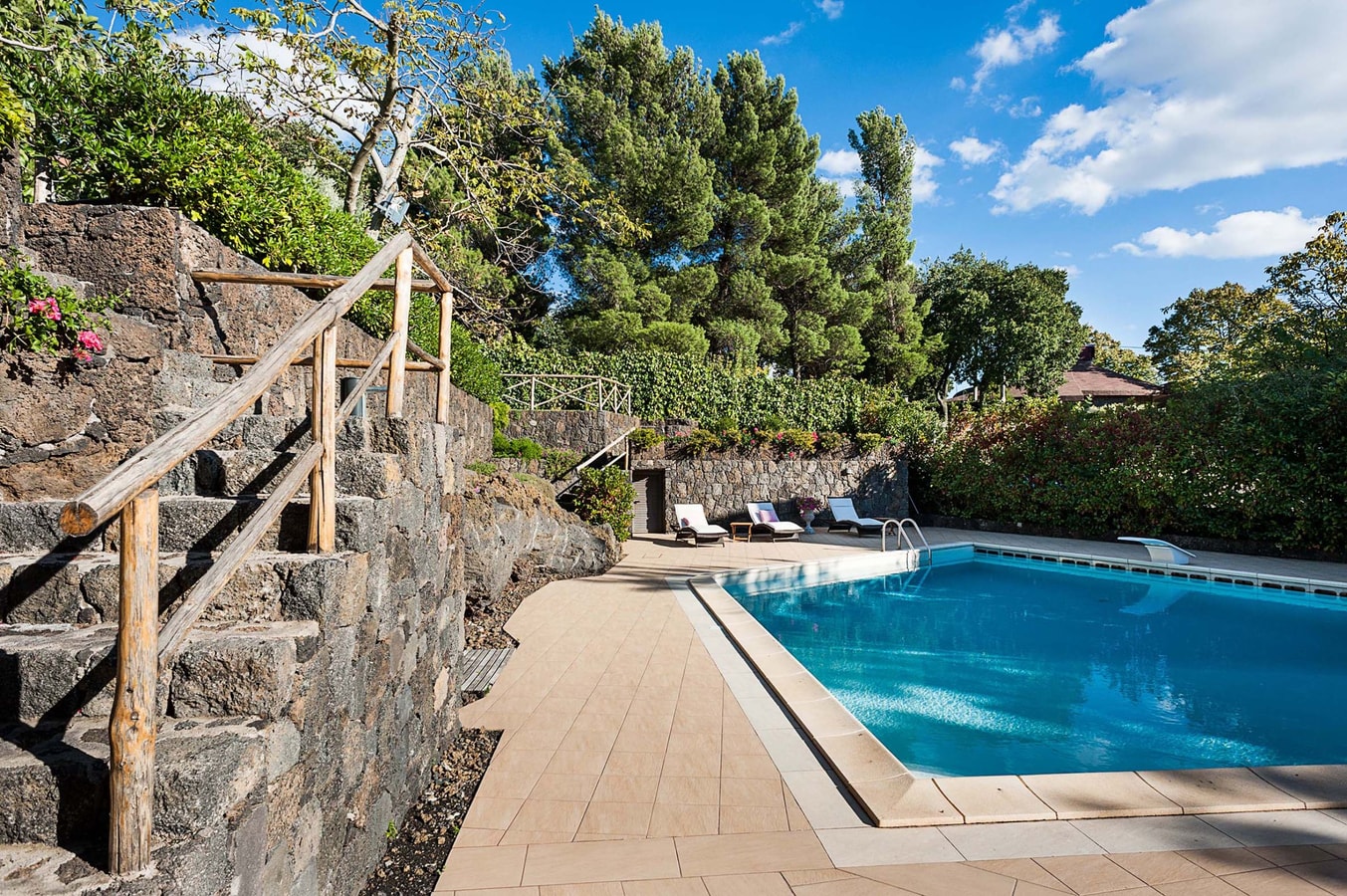 Villa Fiorella - Private villa with heated pool 1 Italian Breaks