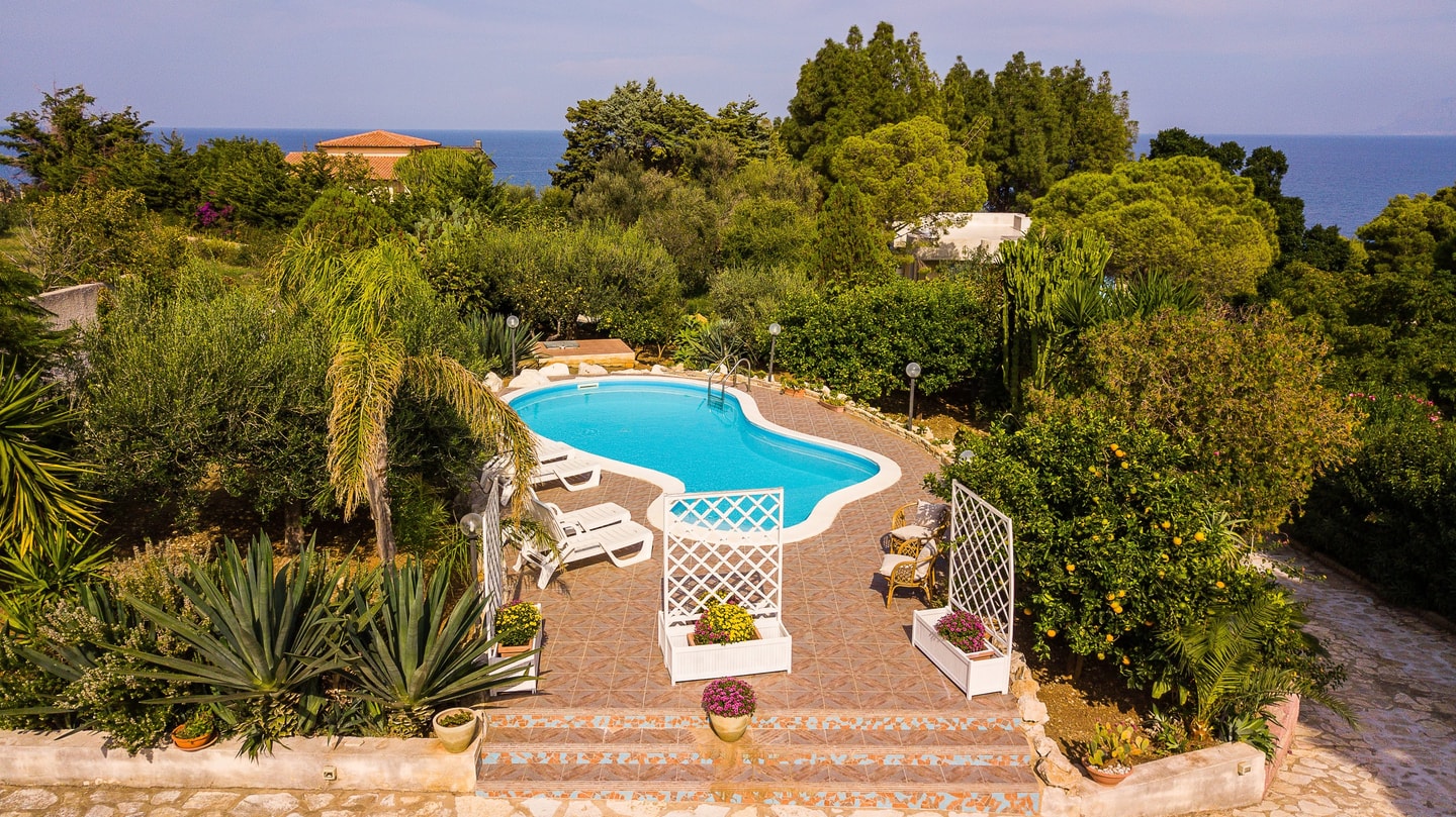 Villa Il Veliero + Annex - Private villa with pool 26 Italian Breaks