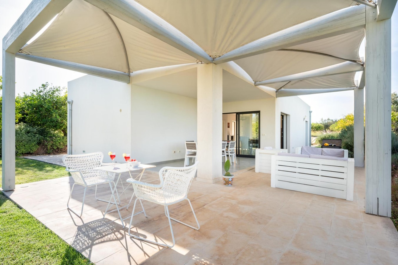 Villa Il Mandorlo - Private villa near Noto 2 Italian Breaks