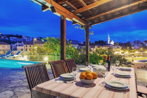 Villa Luka - Modern villa with private heated pool 2 My Villa Breaks