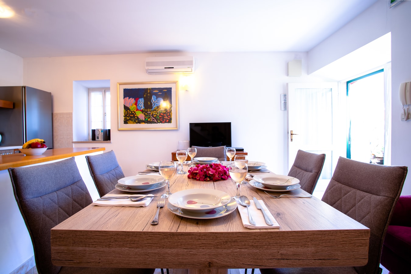 Villa Luka - Modern villa with private heated pool 8 My Villa Breaks