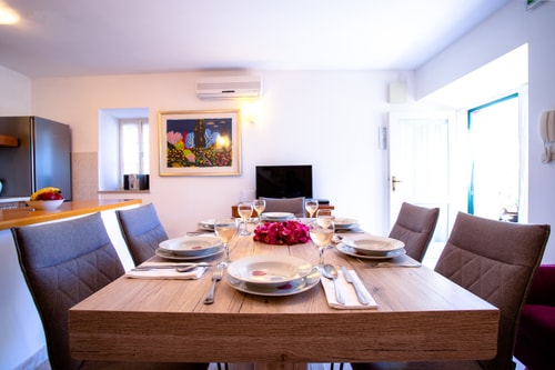 Villa Luka - Modern villa with private heated pool 8 My Villa Breaks