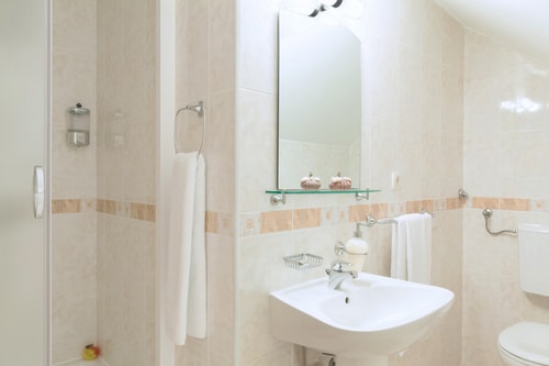 Villa Luka - Modern villa with private heated pool 14 My Villa Breaks