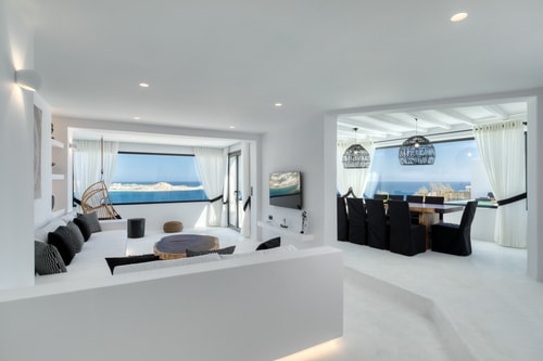 Luxury modern villa with swimming pool and private beach path in Mykonos 2 My Villa Breaks