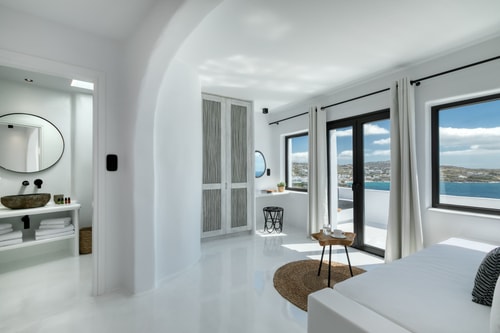 Luxury modern villa with swimming pool and private beach path in Mykonos 10 My Villa Breaks