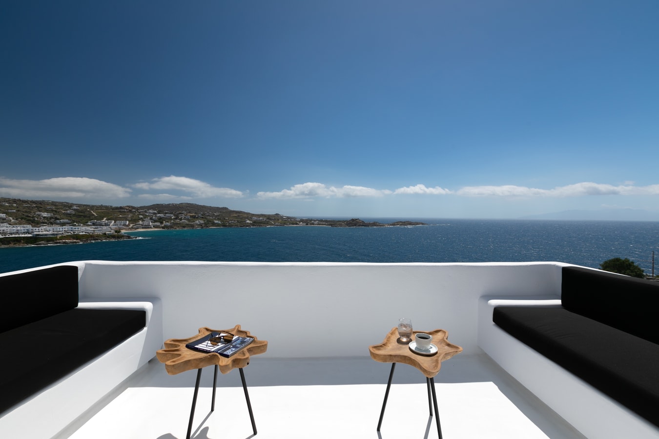 Luxury modern villa with swimming pool and private beach path in Mykonos 15 My Villa Breaks