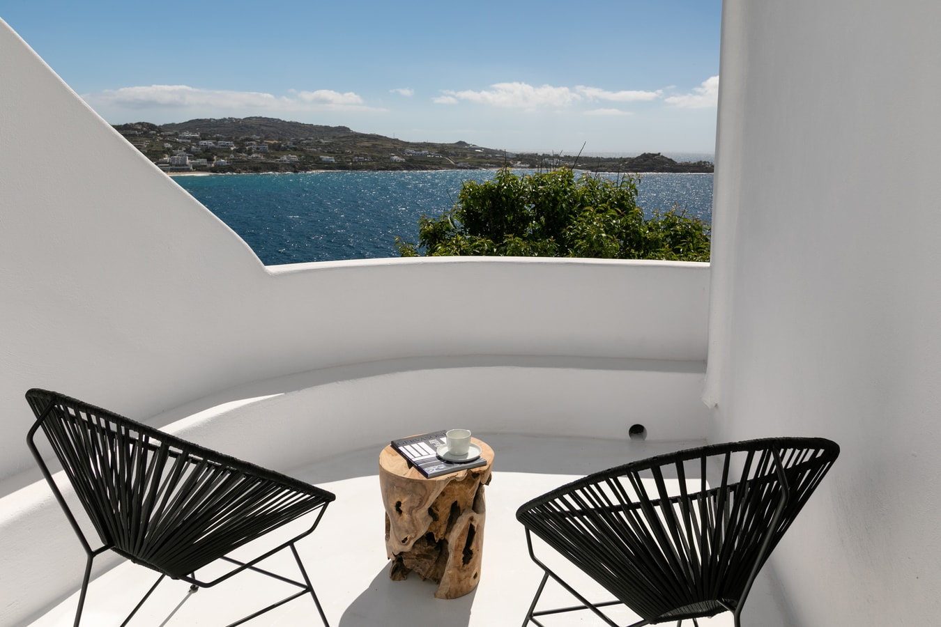 Luxury modern villa with swimming pool and private beach path in Mykonos 28 My Villa Breaks