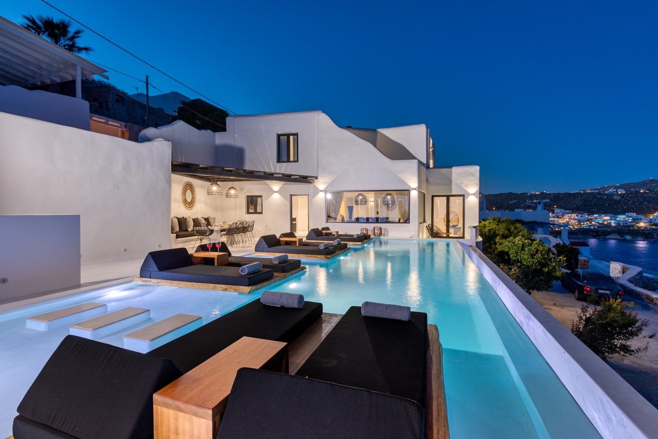 Luxury modern villa with swimming pool and private beach path in Mykonos 38 My Villa Breaks