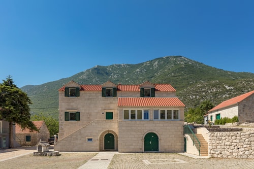 Villa Zorica - Modern villa with private pool in Zupa 22 My Villa Breaks