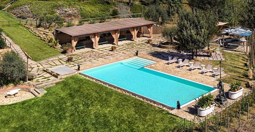 Country villa with a private swimming pool in Tuscany 1 Italian Breaks