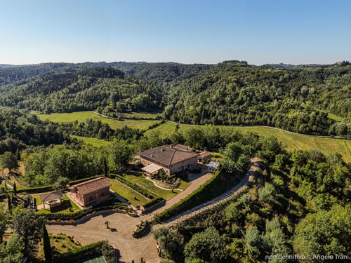 Country villa with a private swimming pool in Tuscany 41 Italian Breaks