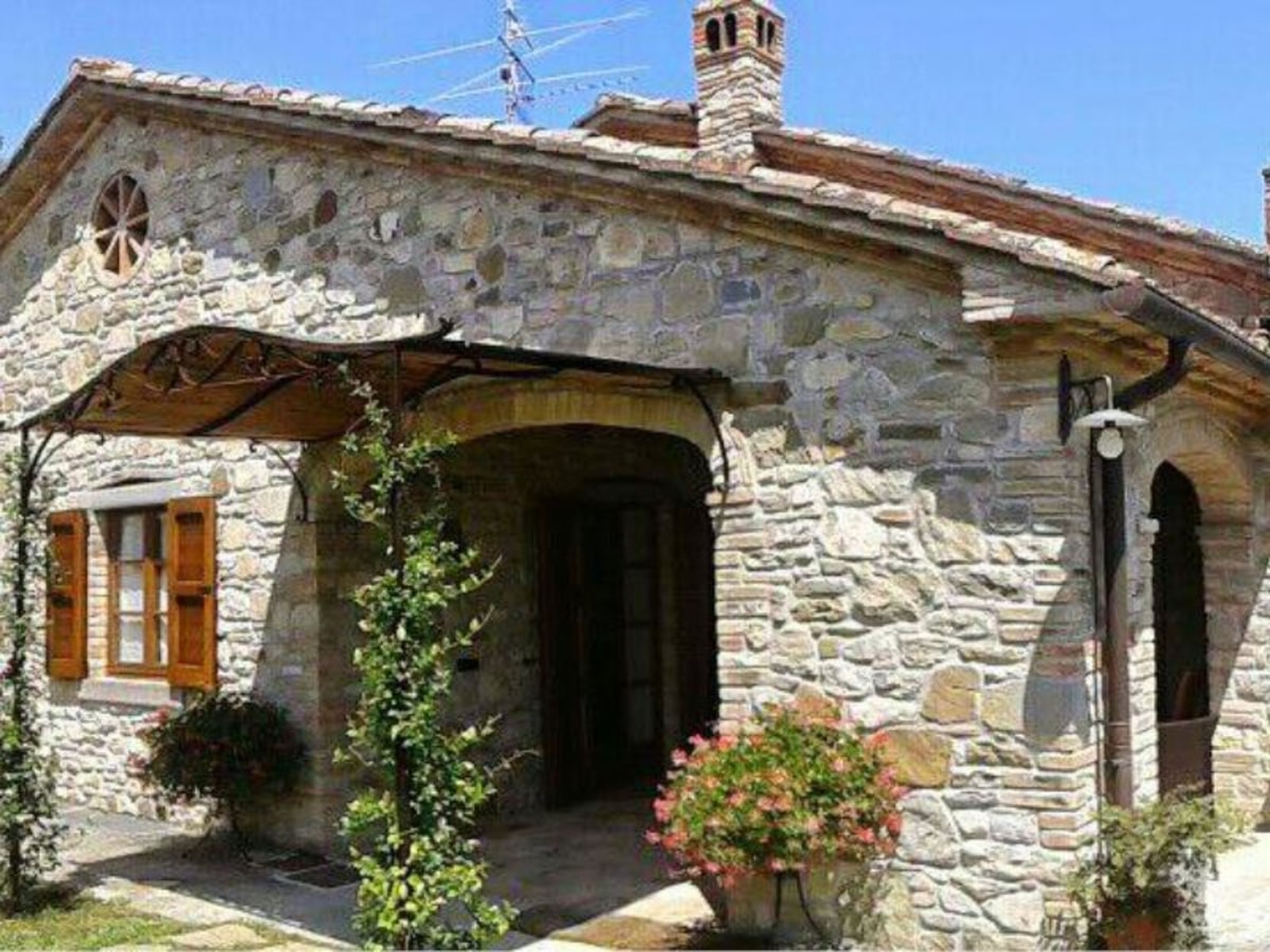 Villa Valentino - Villa with pool and stunning views 2 Italian Breaks