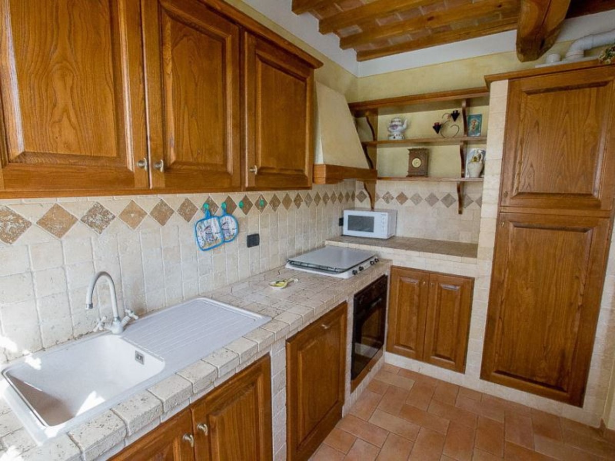 Villa Valentino - Villa with pool and stunning views 7 Italian Breaks