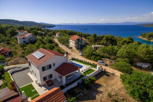 Villa Urma - Coastal villa with pool on Brac Island 0 My Villa Breaks