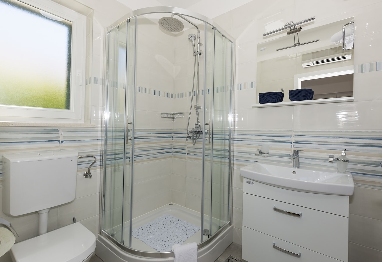 Villa Urma - Coastal villa with pool on Brac Island 7 My Villa Breaks