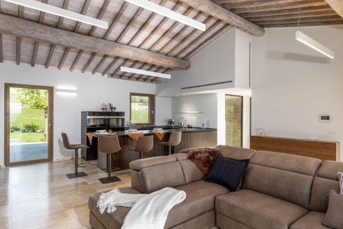 Modern Villa with Private Swimming Pool in Tuscany 5 Italian Breaks