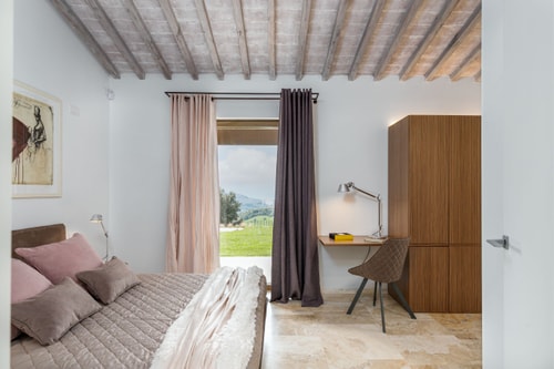 Modern Villa with Private Swimming Pool in Tuscany 13 Italian Breaks