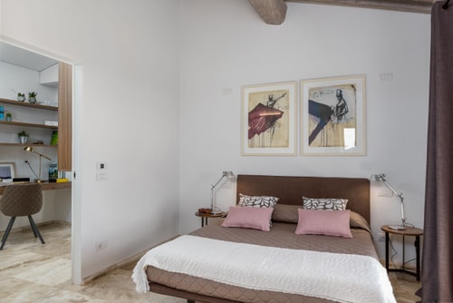 Modern Villa with Private Swimming Pool in Tuscany 19 Italian Breaks