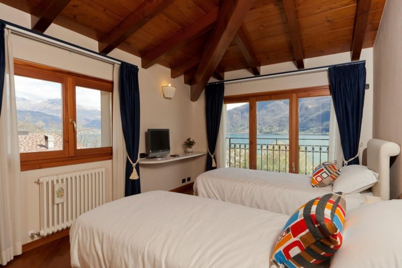 Villa Tamara - 8 Guests 31 Villas in Italy