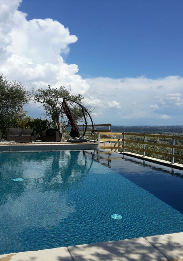 Villa Serra - Tuscan villa with private pool 1 Italian Breaks