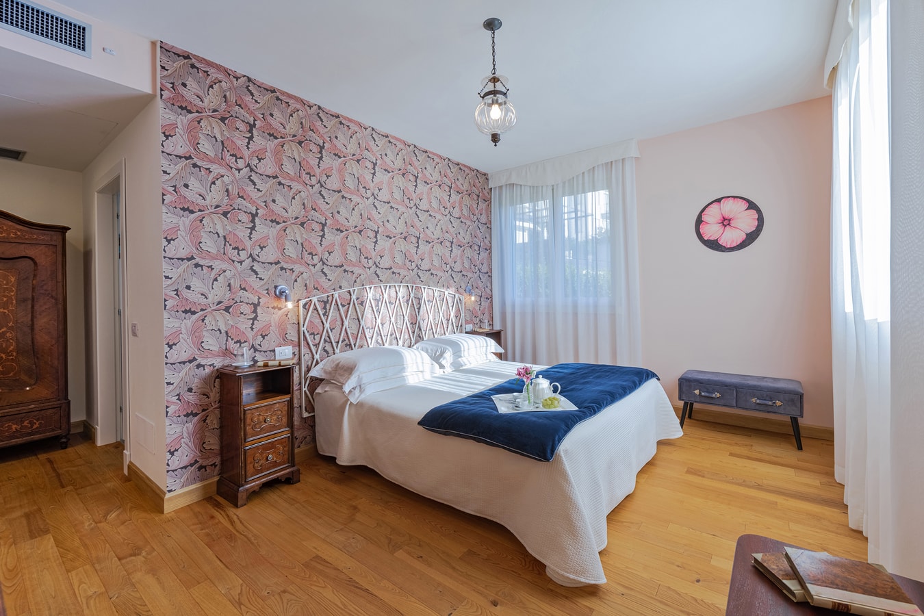 Villa Senagra - Private lake front villa with heated pool 23 Italian Breaks