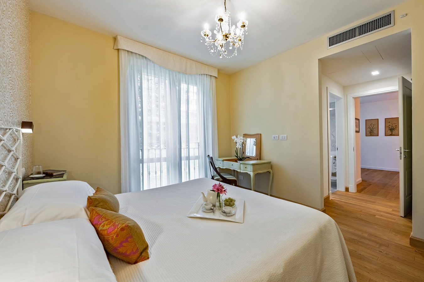 Villa Senagra - Private lake front villa with heated pool 28 Italian Breaks