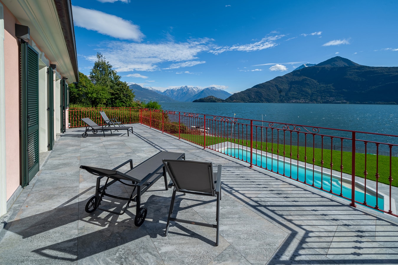 Villa Senagra - Private lake front villa with heated pool 44 Italian Breaks