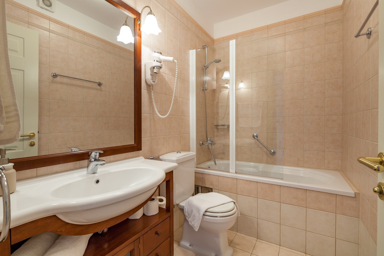 Villa Sarlota - Coastal villa with private pool, Brac 9 My Villa Breaks