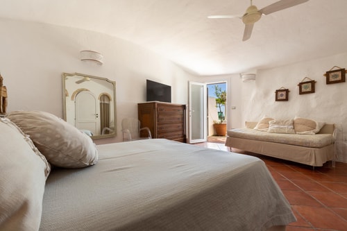 Villa Sapore Di Mare - Private villa with sea views near the beach 11 Italian Breaks