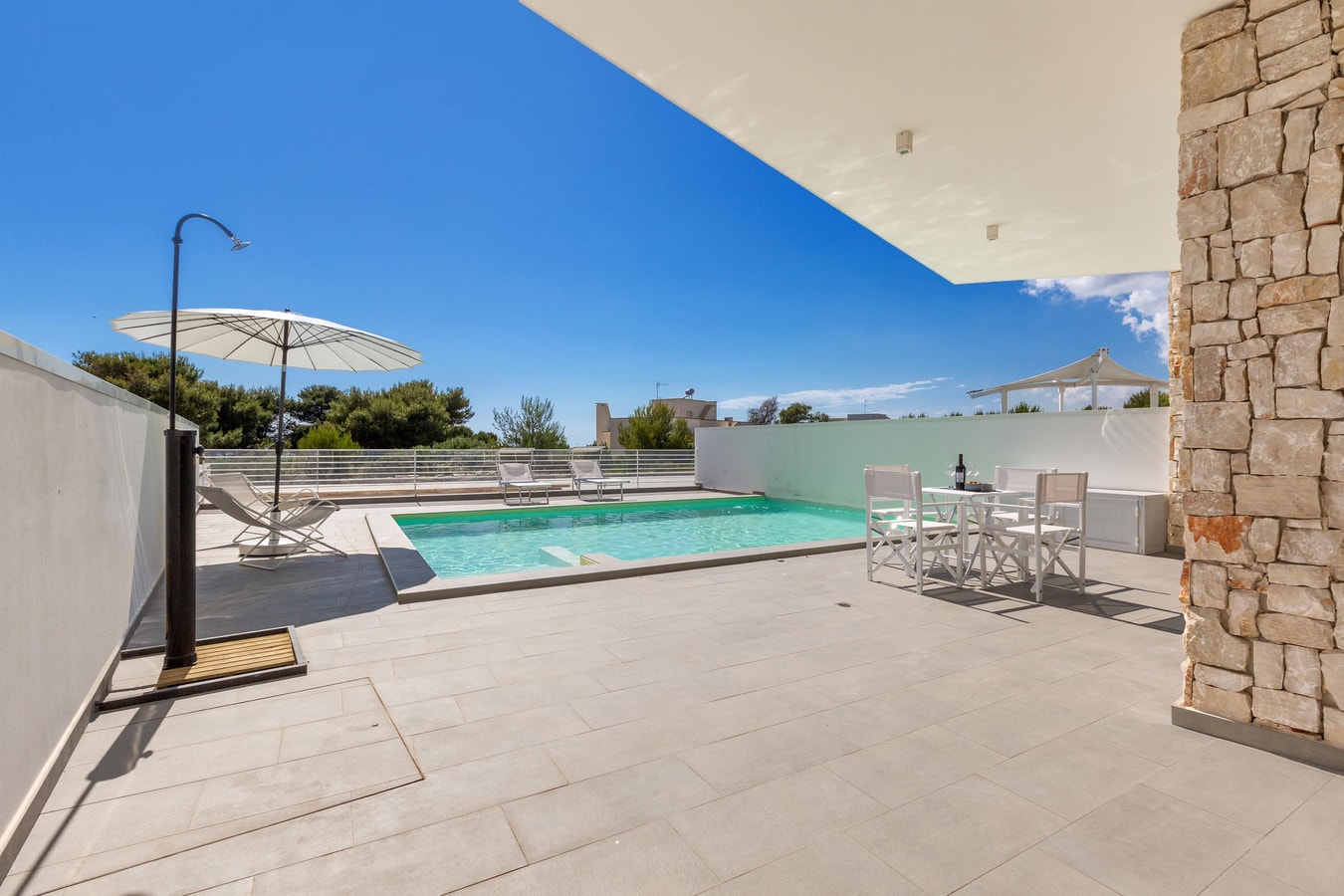 Villa San Pio - Modern private villa walking distance from sea and town 30 Italian Breaks
