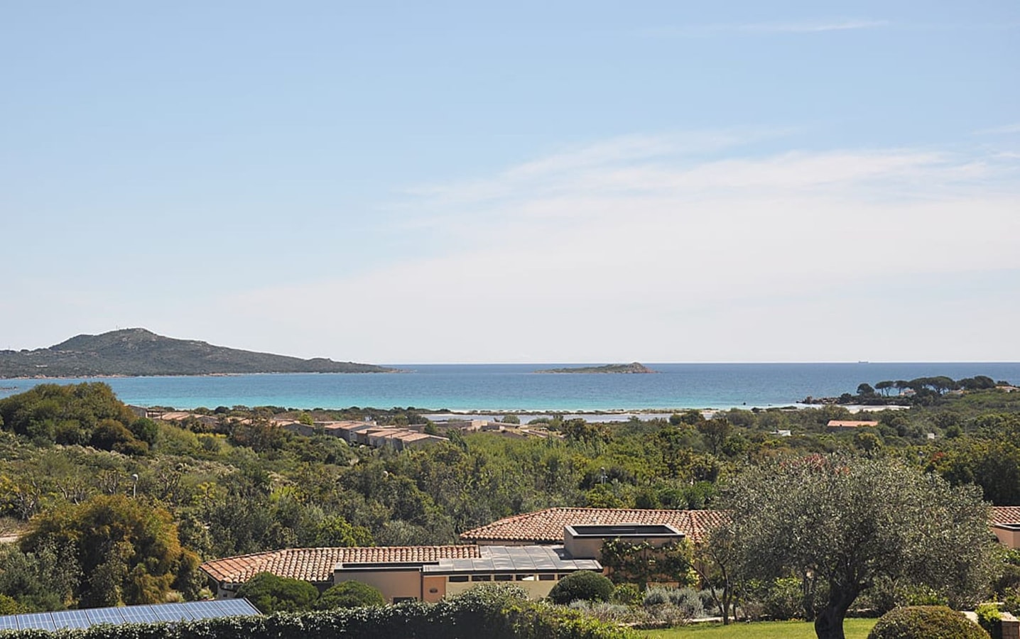 Private villa with swimming pool in Sardinia 29 Italian Breaks