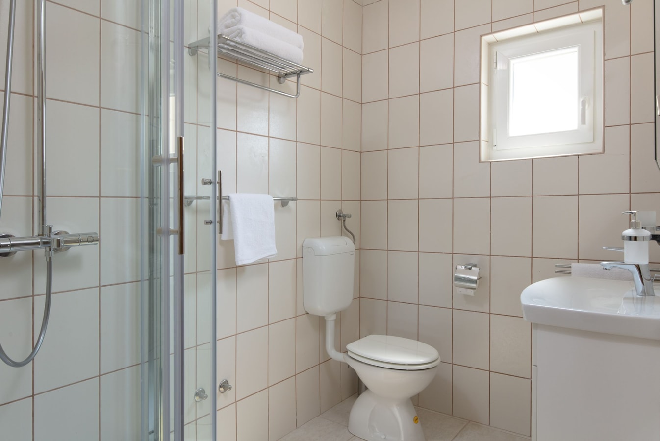 Villa Pavica - Private villa with a pool, Brac Island 11 My Villa Breaks