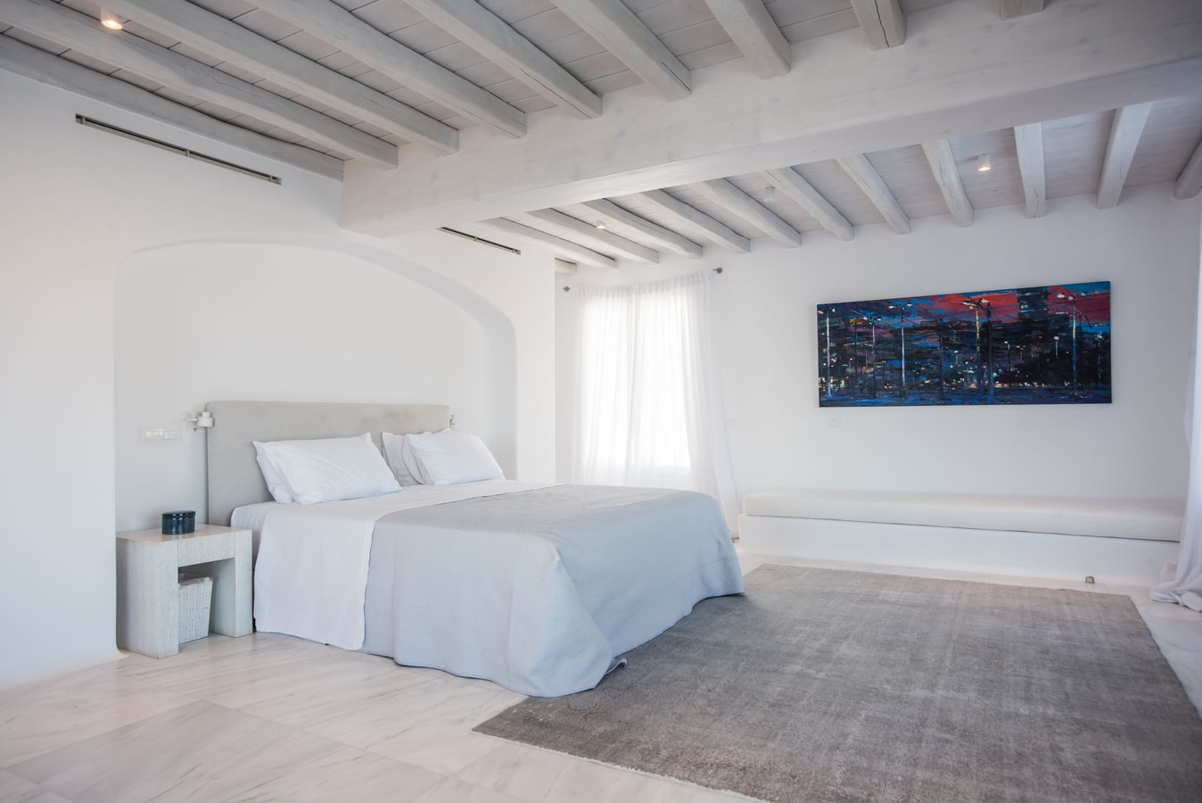 Luxury modern villa with swimming pool in Mykonos 11 My Villa Breaks