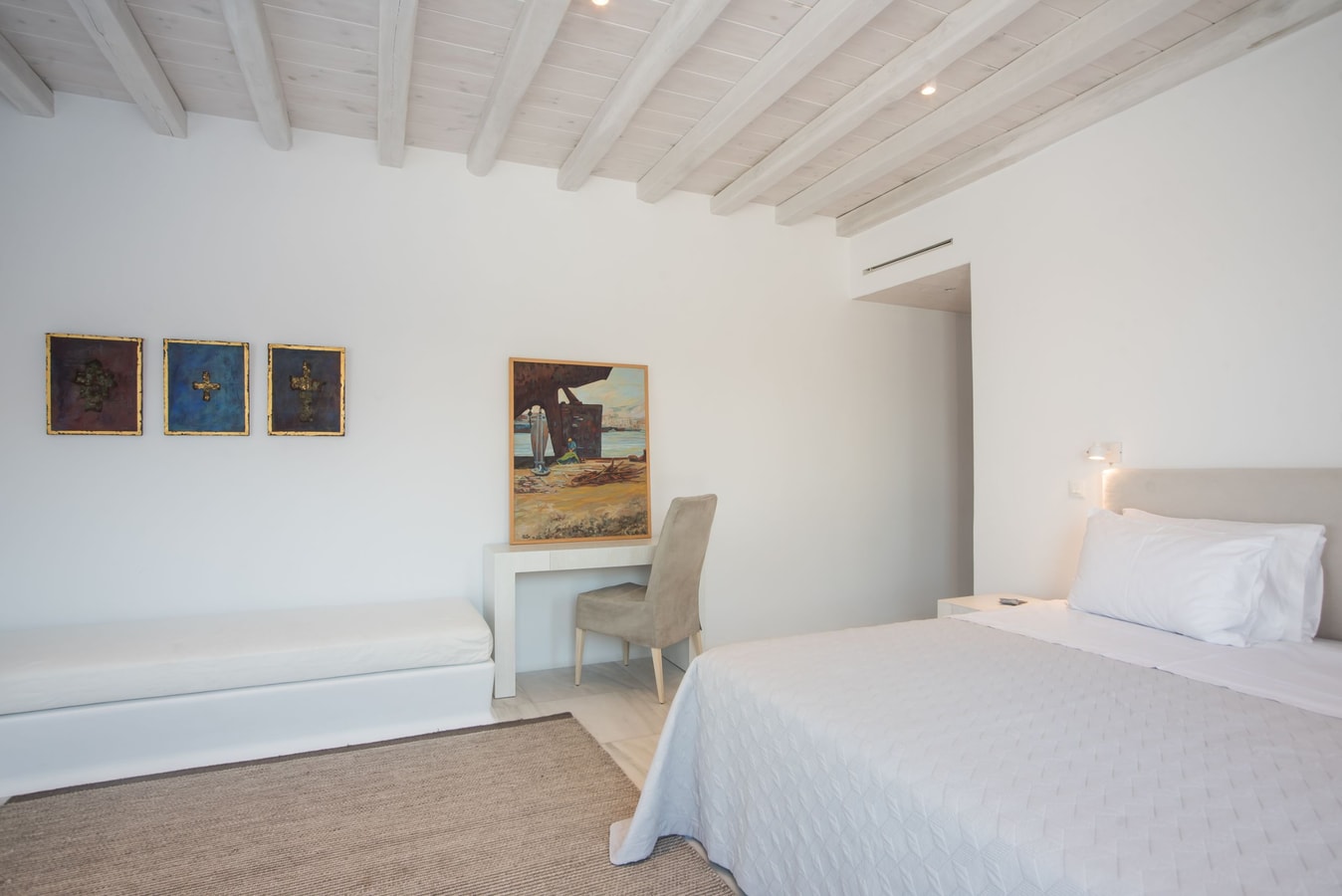 Luxury modern villa with swimming pool in Mykonos 33 My Villa Breaks