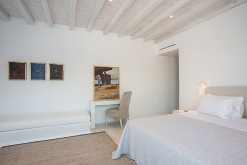 Luxury modern villa with swimming pool in Mykonos 33 My Villa Breaks