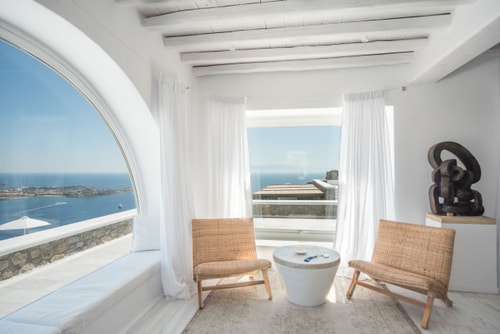 Luxury modern villa with swimming pool in Mykonos 37 My Villa Breaks