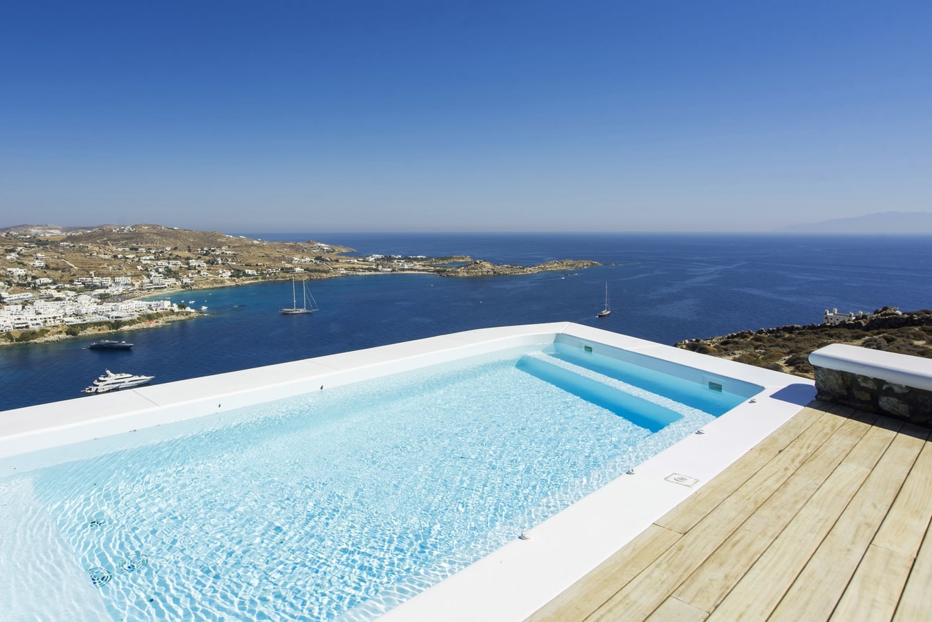 Luxury modern villa with swimming pool in Mykonos 50 My Villa Breaks