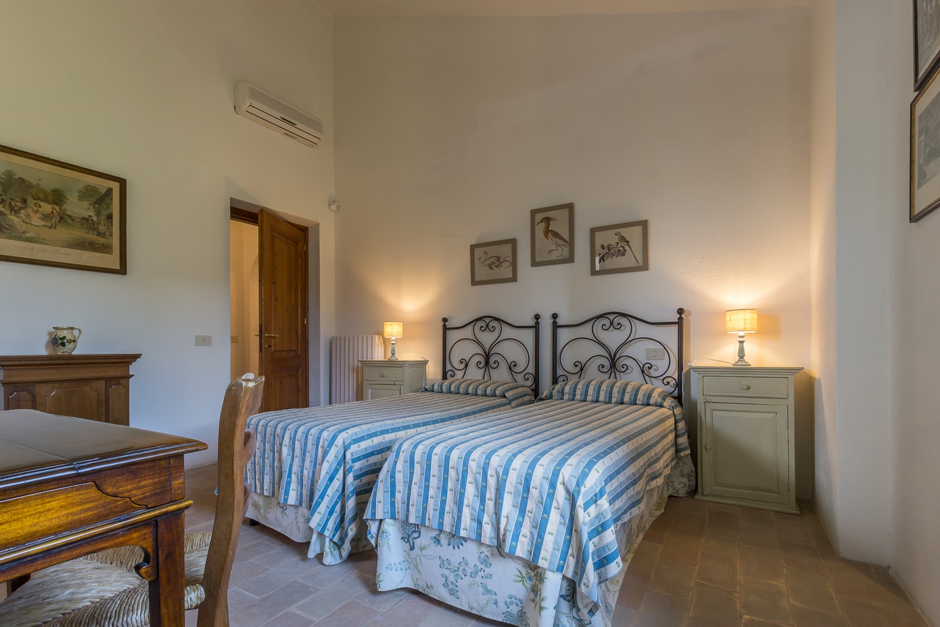 Villa Orvieto - private villa with tennis and pool 22 Italian Breaks