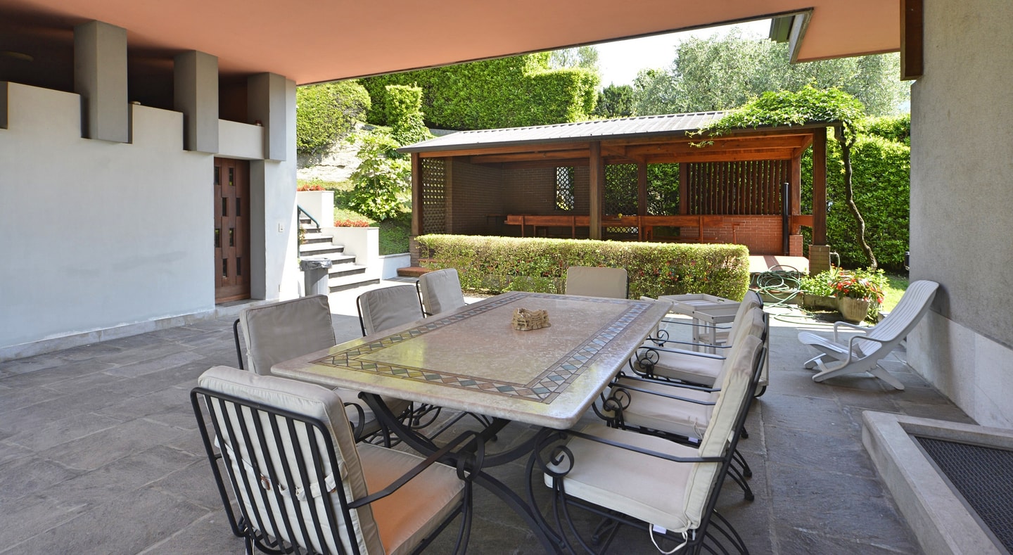 Villa Nilda - Private lakefront property with pool 28 Italian Breaks
