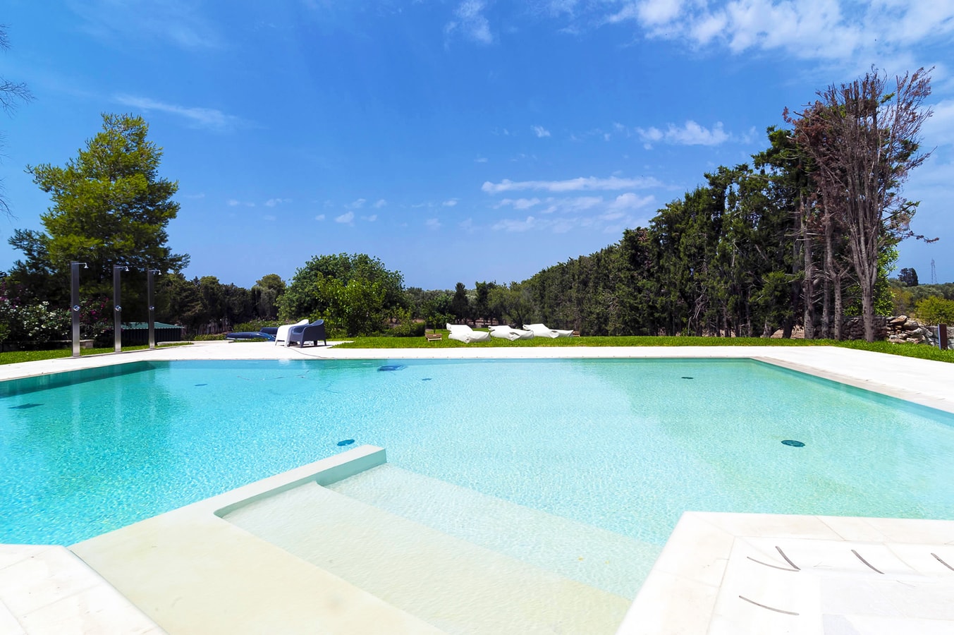 Villa Mona - Puglian villa close to sea 4 Villas in Italy