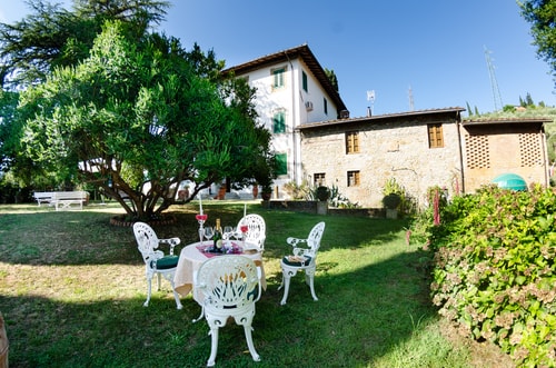 Villa Massimiliano - Private Tuscan villa with pool 2 Italian Breaks