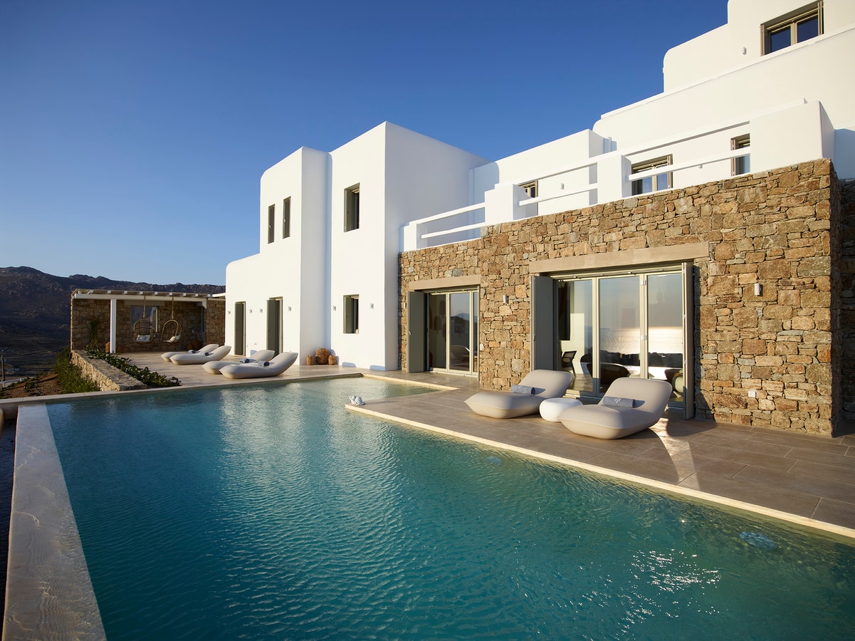 Luxury modern villa with swimming pool in Mykonos My Villa Breaks