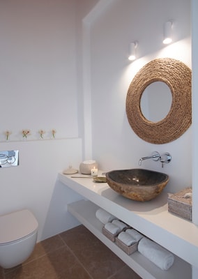 Luxury modern villa with swimming pool in Mykonos 21 My Villa Breaks