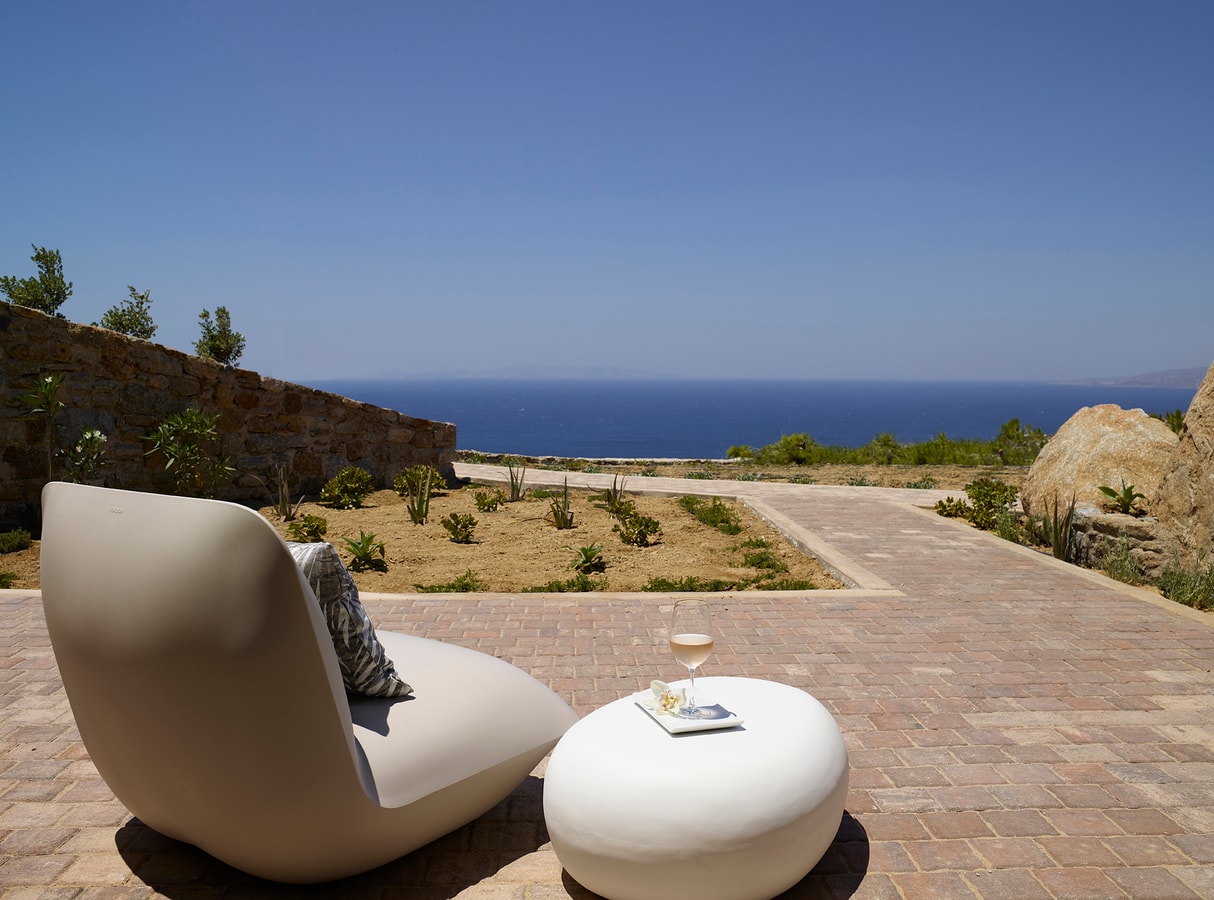 Luxury modern villa with swimming pool in Mykonos 37 My Villa Breaks