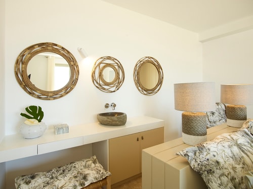 Luxury modern villa with swimming pool in Mykonos 41 My Villa Breaks