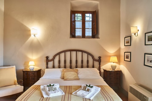 Villa Luisa - Farmhouse with private pool 30 Italian Breaks