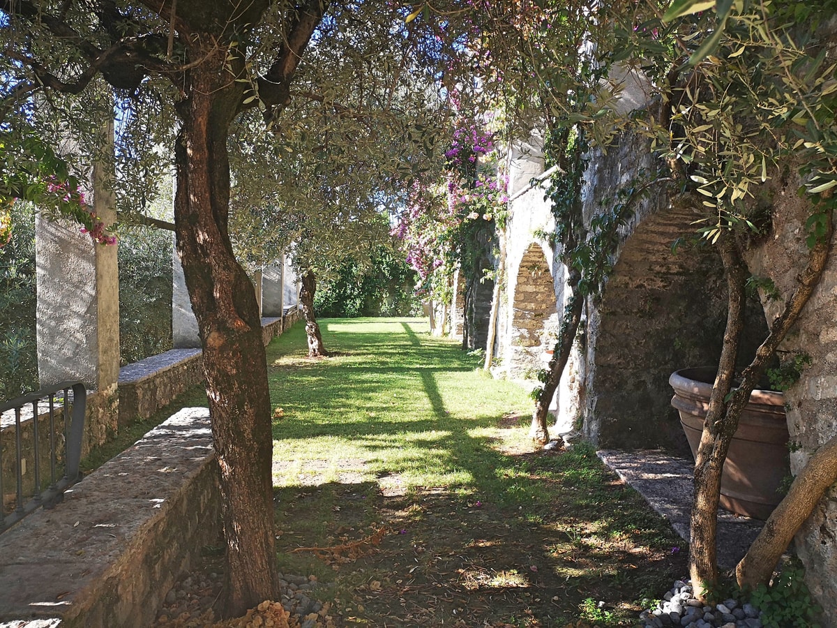Villa Ludovica - Private lakeside villa with pool 21 Italian Breaks
