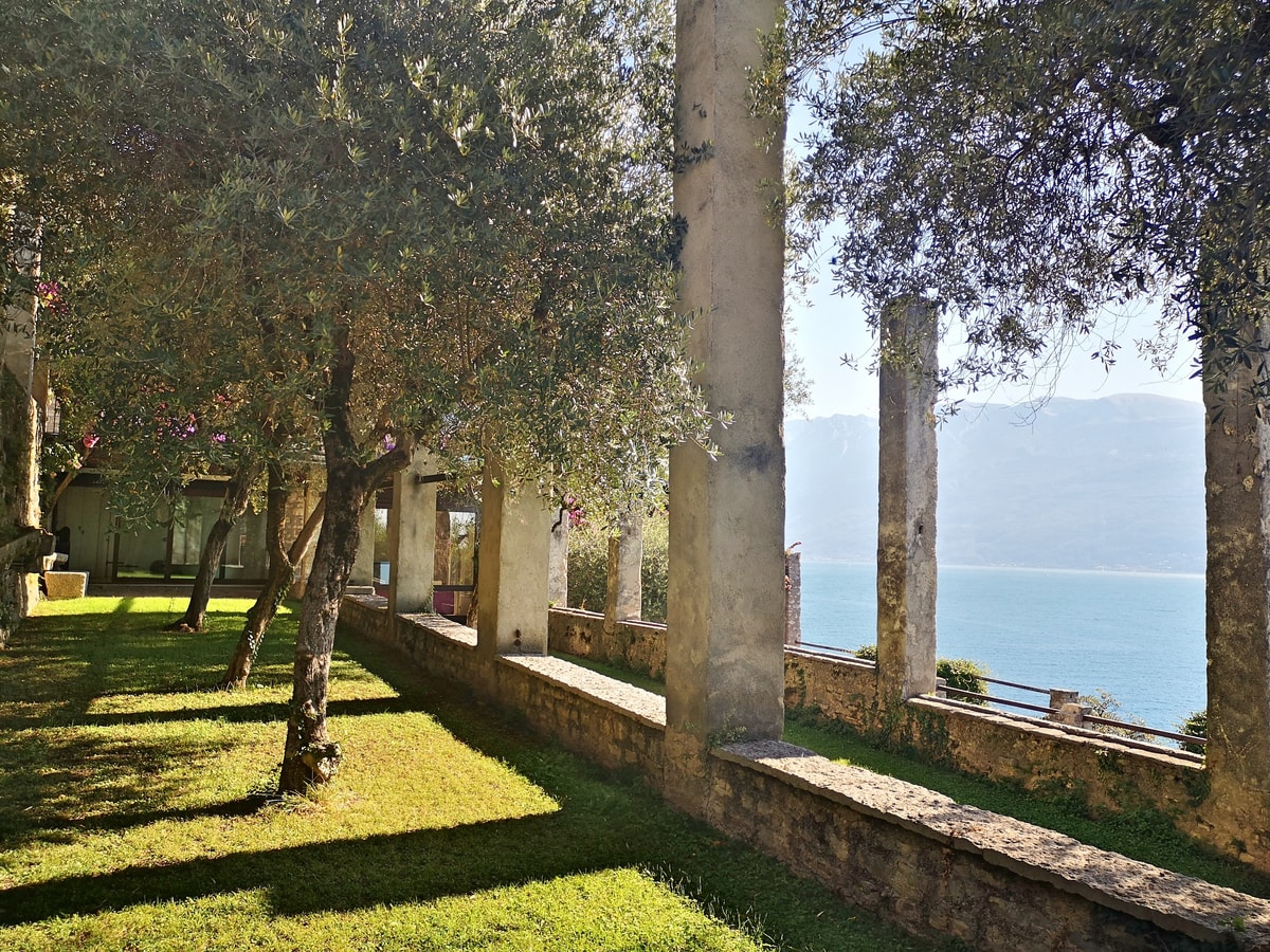 Villa Ludovica - Private lakeside villa with pool 22 Italian Breaks